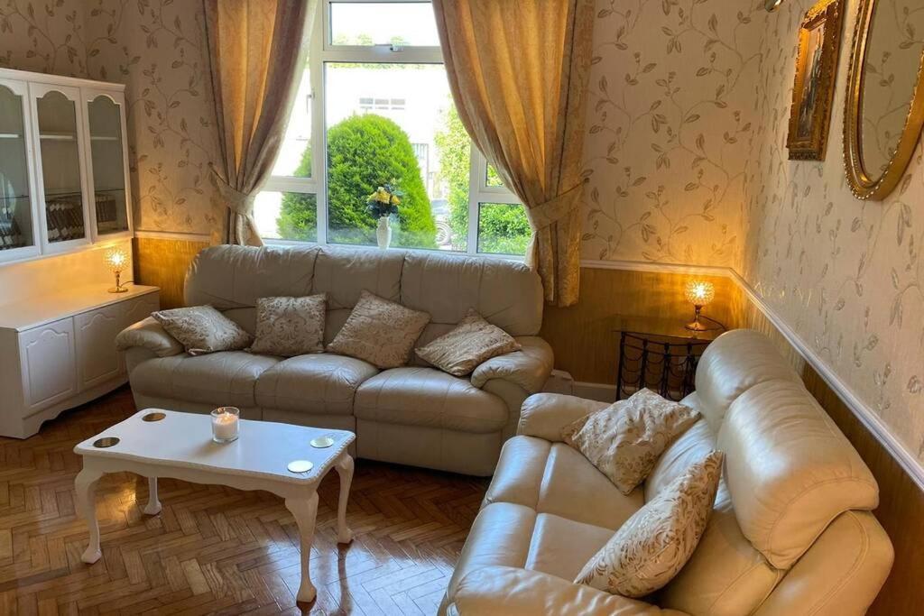 Glenmount Castleblayney Villa Bagian luar foto